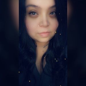 Meet your Posher, Gabriela